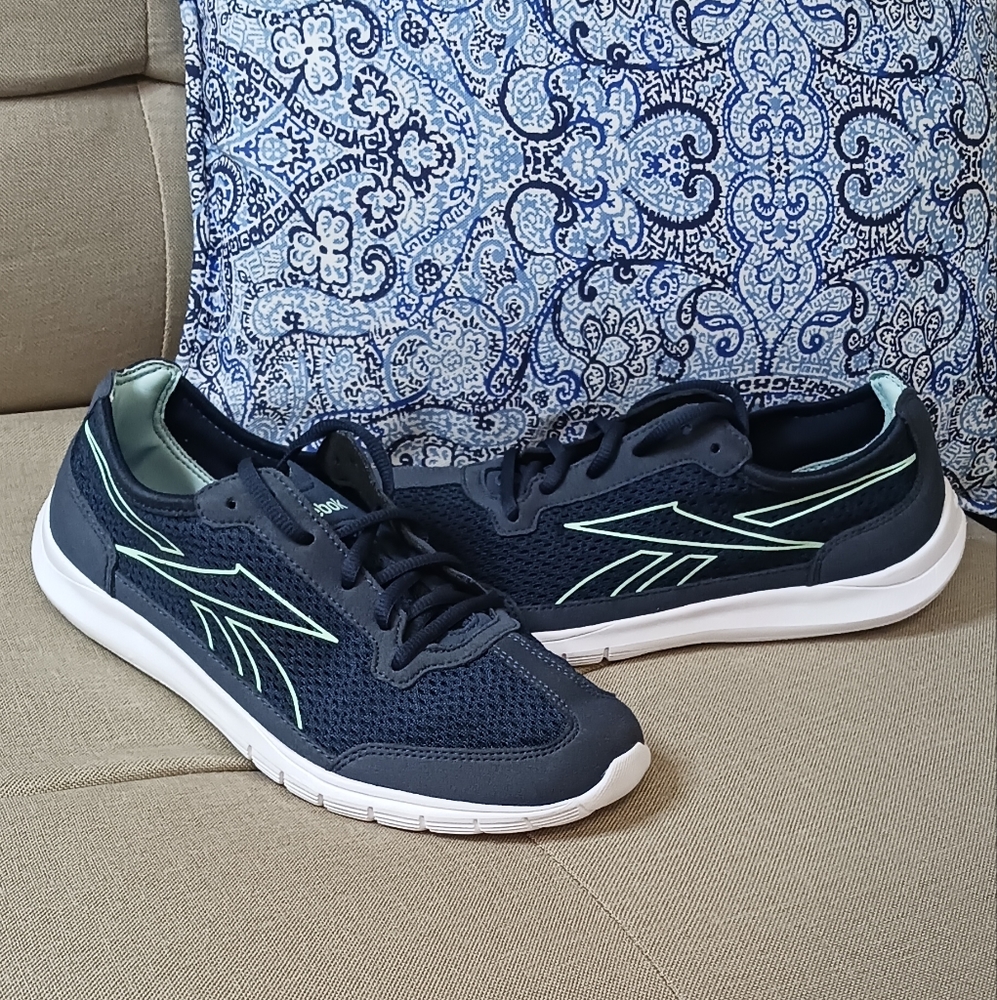 Reebok Sport Ahead Action RS walking shoes faux indigo NWOT